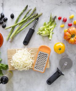 OXO Good Grips Swivel Vegetable Peeler 49 81q1IdCnaL