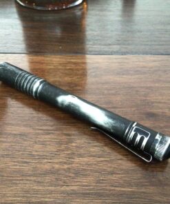 Streamlight 66118 Stylus Pro 100-Lumen Penlight with 2 AAA Alkaline Batteries, Black Non-Rechargeable 32 81qB48HHvVL