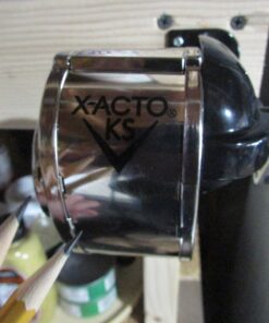 X-ACTO 1031 KS Manual Classroom Pencil Sharpener, Counter/Wall-Mount, Black/Nickel-plated 42 81qBxm8F9WL