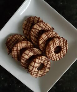 BraveTart: Iconic American Desserts Hardcover, Illustrated 75 81qFv2NU6pL