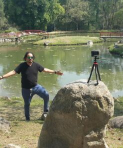 Tripod for iPhone, Fotopro Flexible Camera Tripod with Remote for iPhone 12 XS,Samsung, Waterproof and Anti-Crack Phone Tripod Stand for GoPro, Portable Travel Tripod for Live Streaming Vlogging Video Black and red 45 81qUXjafEkL