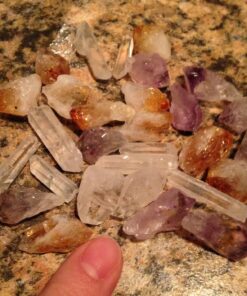 Fantasia Materials: 30 Small Points for Jewelry Making and Wire Wrapping - Citrine, Amethyst, and Clear Crystal Quartz Points A: Small C: Select # of Pieces Per Type: 10 Pcs (30 Total) 30 81qZakRgVjL