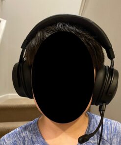 Razer Kraken V3 HyperSense Wired USB Gaming Headset w/Haptic Technology: Triforce Titanium 50mm Drivers - THX Spatial Audio - Hybrid Fabric & Leatherette Memory Foam Cushions - Detachable Mic 110 81qrqGjNCvL