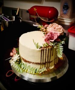 RFAQK 250 PCs Aluminum Cake Decorating Tools Kit with 12" Metal Turntable & Knife set-48 Numbered Icing Tips-3 Russian Piping Nozzles-Straight & Angled Spatula-Cake Leveler& Baking Supplies Tools 49 81qs7cShIoL