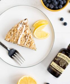 Nielsen-Massey Pure Vanilla Extract for Baking and Cooking, 8 Ounce Bottle with Gift Box 8 Fl Oz (Pack of 1) 12 81s 6dcjFaL