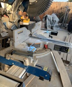 DEWALT Miter Saw Crown Stops (DW7084) 27 81sAmbV6L