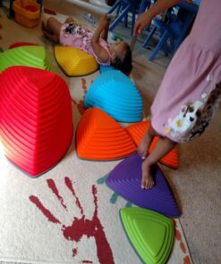 GONGE River Stones - The Original Non-Slip Stepping Stones for Kids - Balance, Coordination, Motor Skills - Vibrant Colors - Set of 6 36 81sHO3MUYKL