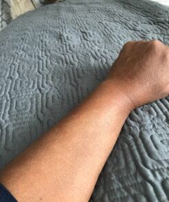 Bali Soap - Papaya Natural Soap - Bar Soap for Men & Women - Bath, Body and Face Soap - Vegan, Handmade, Exfoliating Soap - 3 Pack, 3.5 Oz each 3.5 Ounce (Pack of 3) 12 81sNP9ulkJL