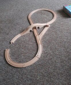 Melissa & Doug Classic Wooden Figure Eight Train Set (22 pcs) 44 81seT9DeJHL 2