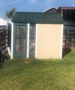 RentACoop 20lb BPA-Free Chicken Feeder with Large Ports - Includes Lid, Anti-Roost Cone, Ports, Rain Hoods - Suitable for Chickens - Corner Placement 29 81smjn6aODL