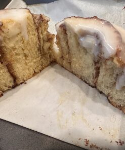 Coleman Portable Camping Oven with Thermometer & Adjustable 10 Sq. In. Rack, Designed to Sit on Top of Camp Stoves or Fire 52 81snsOOJmjL