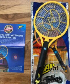 ZAP IT! Bug Zapper - Rechargeable Mosquito, Fly Killer and Bug Zapper Racket - 4,000 Volt - USB Charging, Super-Bright LED Light to Zap in the Dark - Unique 3-Layer Safety Mesh That's Safe to Touch Large Yellow 30 81toRxi3nGL