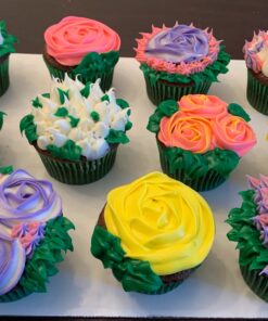 Kootek 42pcs Piping Bags and Tips Set, Cake Decorating Supplies Kits for Baking with 36 Numbered Frosting Icing Tips, 2 Reusable Pastry Bags, Easy Carry Storage Box and Other Baking Tools 49 81uQLmW6ZwL