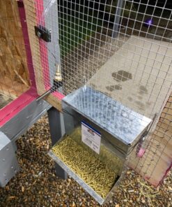 Pet Lodge® Small Animal Feeder with Lid and Sifter Bottom | Outdoor Gravity Feeder for Rabbits, Ferrets and Other Small Animals | Heavy Duty and Durable 13 81uW4LhWz9L