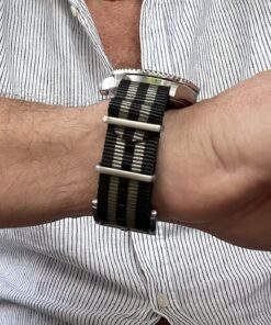 BluShark Original Premium Nylon Watch Strap - Stainless Steel Buckle with Multiple Sizes & Premium Styles, Replacement Watch Straps for Men & Women, Ballistic Military Waterproof BOND 20mm Premium Brushed Buckle 50 81v9YBlMKJL 1