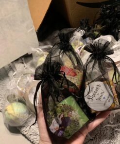 Greenwich Bay Trading Company Soap Sampler 16 pack of 1.9oz bars - Bundle 16 items Almond 1.9 Ounce (Pack of 16) 21 81vadCdAkjL