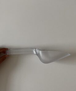 Rubbermaid Commercial Products Plastic Utility Ice Scooper, 6-ounce, Clear, Dishwasher Safe Kitchen Scoop for Weddings/Bar/Ice Bucket/Kitchen/Popcorn 23 81wEcN60yPL