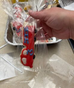 R&M International Fire Truck Cookie Cutters, Firefighter, Truck, Helmet, Hydrant, Dog, 5-Piece Set 29 81wK5wvVDzL