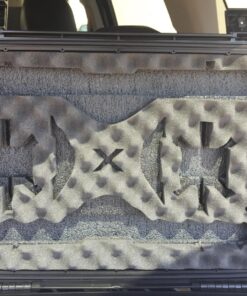 Case Club Pre-Cut Waterproof Drone Case with Wheels, Extension Handle & 2 Moisture Absorbing Silica Gel - Fits DJI Phantom 4 (Propellers On) 65 81xSQBaSauL 4