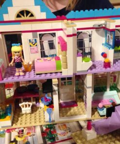 LEGO Friends Stephanie's House 41314 Build and Play Toy House with Mini Dolls, Dollhouse Kit (622 Pieces) 36 81xVLOTVyuL
