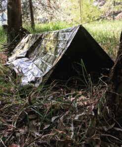 TITAN Survival Two-Sided Emergency Mylar Survival Blankets, 5-Pack (SHROWD® Woodland CAMO) Woodland Camo (52" X 82") 11 81xixsdXAYL