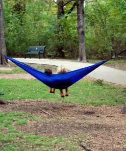 Oak Creek Lost Valley Camping Hammock. Bundle Includes Mosquito Net, Rain Fly, Tree Straps, Compression Sack. Weighs Four Pounds, Perfect for Camping. Lightweight Nylon Single Hammock. 36 81xwimxd0gL