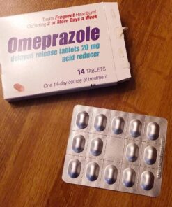 GoodSense Omeprazole Delayed Release Tablets 20 mg, Stomach Acid Reducer for Frequent Heartburn Treatment,Brown 42 Count 28 81y30WCXipL