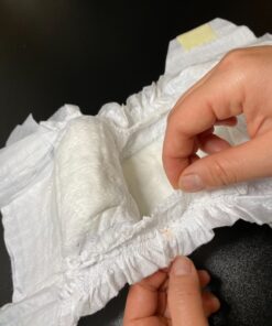 Pampers Swaddlers Overnights Diapers - Size 5, 88 Count, Disposable Baby Diapers, Night Time Skin Protection 31 81yDjriCvRL