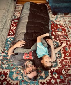 Coleman Biscayne Big & Tall Warm-Weather Sleeping Bag, 40°F Camping Sleeping Bag for Adults, No-Snag 2-Way Zipper for Ventilation with Stuff Sack Included, Fits Adults up to 6ft 4in Tall Black/Grey 17 81yIVYSwqoL