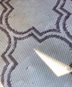 Camco Large Reversible Outdoor Patio Mat Easy to Clean, Perfect for Picnics, Cookouts, Camping, and The Beach (6' x 9', Brown Lattice Design) (42877) 6' x 9' 20 81zo7WGDfXL