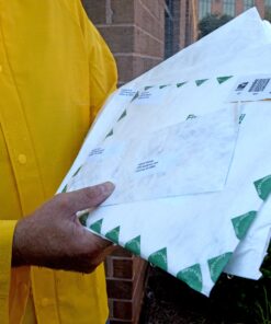 Quality Park Survivor Lightweight 14 lb Tyvek Open End 1.5" Expansion Mailers, 13 1/2, Square Flap, Redi-Strip Closure, 10 x 13, White, 25/Box Shipping Envelopes 12 910VAT0o8XL