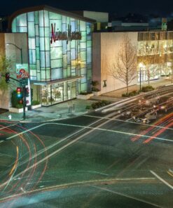 Nikon D750 w/ 24-120mm Lens 52 911Fxx tVZL