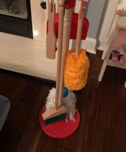 Melissa & Doug Dust! Sweep! Mop! 6-Piece Pretend Play Cleaning Set - Broom, Duster, Kid-Sized Cleaning Toys For Boys and For Girls 53 913eZUlvrFL