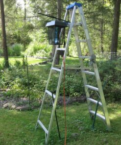 Flowtron Bug Zapper, 1 Acre of Outdoor Coverage with Powerful 40W Bulb & 5600V Instant Killing Grid, Electric Insect, Fly & Mosquito Zapper, Made in The USA 31 915oNfwwMBL