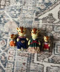 Calico Critters Egbert Highbranch Giraffe Family, Set of 4 Collectible Doll Figures 19 916AJ1MI3tL