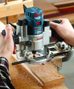 BOSCH RA1054 Deluxe Router Edge Guide with Dust Extraction Hood & Vacuum Hose Adapter 33 917H1x6WHfL 2