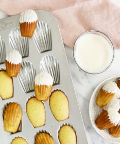 USA Pan Bakeware Madeleine Pan, 16-Well, Aluminized Steel 39 918bjoGIaKL