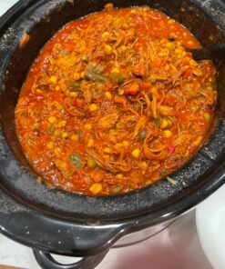 Crock-Pot Large 8 Quart Programmable Slow Cooker with Auto Warm Setting and Cookbook, Black Stainless Steel 35 918vs59siKL