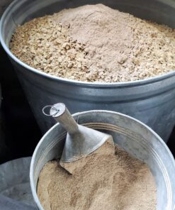 FRESH EGGS DAILY Brewer's Yeast with Garlic Powder and Niacin for Ducks Feed Supplement Vitamins for Backyard Chickens 5LB 12 919C0xvxsoL 1