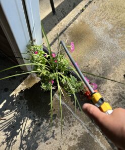 Camco Camper/RV Water Heater Tank Rinser | Improves Water Heater Function by Flushing Out Sediment | Easily Attaches to Standard Garden Hose & Features Convenient Shutoff Valve (11691) 16 91CVtok14wL