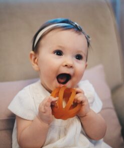 Calmies Teether for Babies Without BPA, Natural 100 Percent Rubber Toy for Infants, Plant Based, No Parabens, PVC or Phthalates, Unscented 22 91CqRJkhGQL