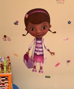 RoomMates RMK2283GM Doc Mcstuffins Peel and Stick Giant Wall Decals One Size Multicolor 17 91GtjRwO6L