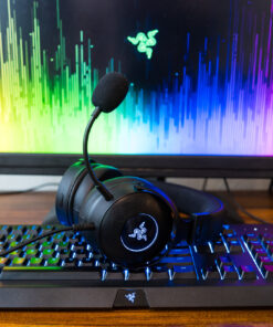 Razer Kraken V3 HyperSense Wired USB Gaming Headset w/Haptic Technology: Triforce Titanium 50mm Drivers - THX Spatial Audio - Hybrid Fabric & Leatherette Memory Foam Cushions - Detachable Mic 74 91HsmuKk82L