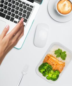 PrepNaturals 50 Pack Meal Prep Containers - 50 Pack of 25 Oz 100% BPA-free Plastic Food Storage Containers with Lids - Reusable Plastic Containers with Lids - Dishwasher Safe Lunch Containers Rectangular 24 91IeSeMatLL