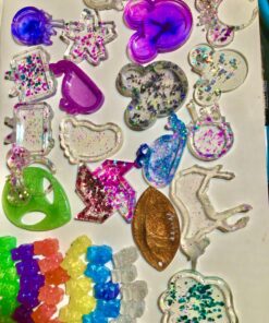 Art ‘N Glow Epoxy Resin for Clear Casting and Coating - 16 Ounce Kit - Perfect for Molds, Crafts, Tumblers, Jewelry, Wood - Food Safe, Non Yellowing, Bubble Free, and Made in The USA 40 91KCL1EJEmL