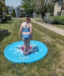 Jasonwell Splash Pad Sprinkler/ Play Mat for Kids, Outdoor Water Toys Inflatable for Baby Toddler Boys Girls Children Age 18+ Months ,Outside Backyard Dog Pool Shark 68" 25 91KuFDS14bL