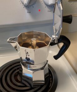 Bialetti - Moka Express: Iconic Stovetop Espresso Maker, Makes Real Italian Coffee, Moka Pot 3 Cups (4.3 Oz - 130 Ml), Aluminium, Silver 3-Cup Aluminum Silver 44 91L4fLKgPeL