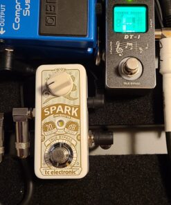 Donner Tuner Pedal, Dt-1 Chromatic Guitar Tuner Pedal with Pitch Indicator for Electric Guitar and Bass True Bypass Black Tuner 39 91LZbPcTBkL