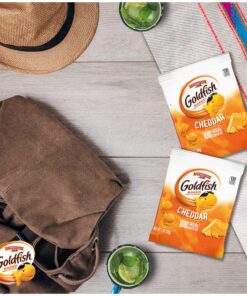 Pepperidge Farm Goldfish Cheddar Crackers, 1.5 oz. Snack Packs, 30-count Multi-pack Box Cheddar 30ct 23 91MLnnHlqcL
