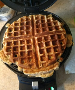 Cuisinart WMR-CAP2 Round Classic Waffle Maker, Brushed Stainless,Silver 64 91NnN2SNN3L